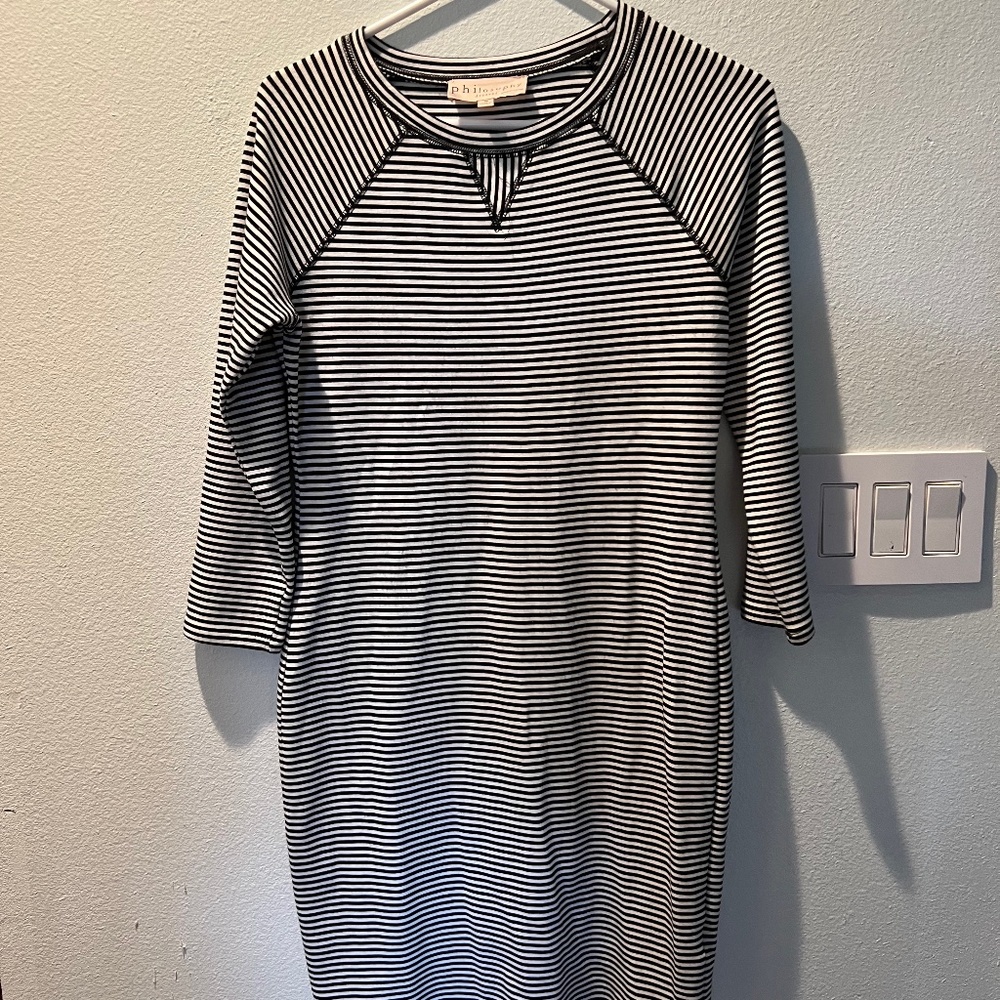 PHILOSOPHY REPUBLIC DRESS BLACK & WHITE STRIPE SIZE MEDIUM